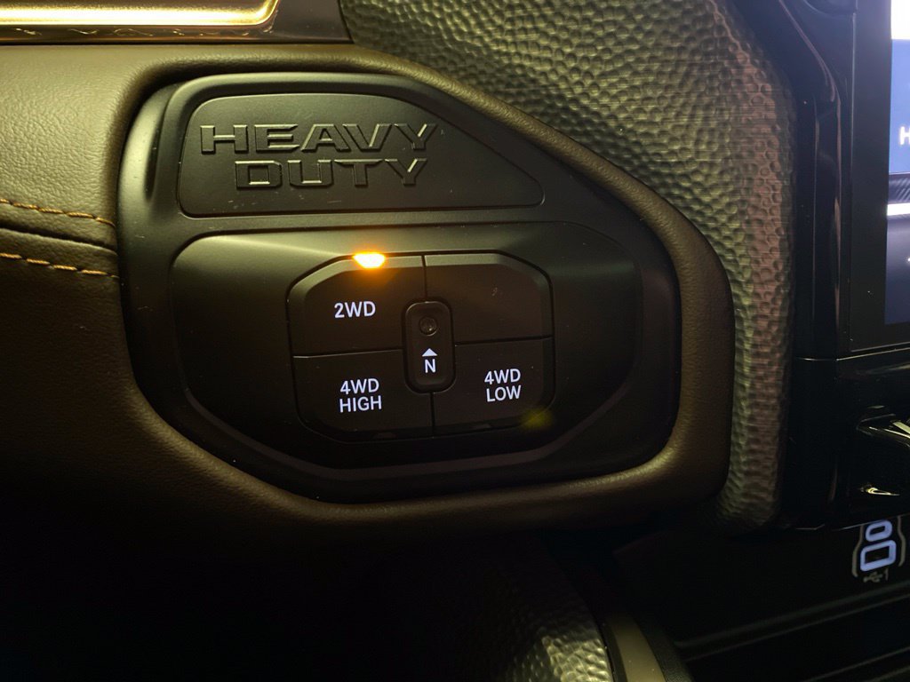 Certified 2025 RAM 2500 Limited AWD/4WD image 19