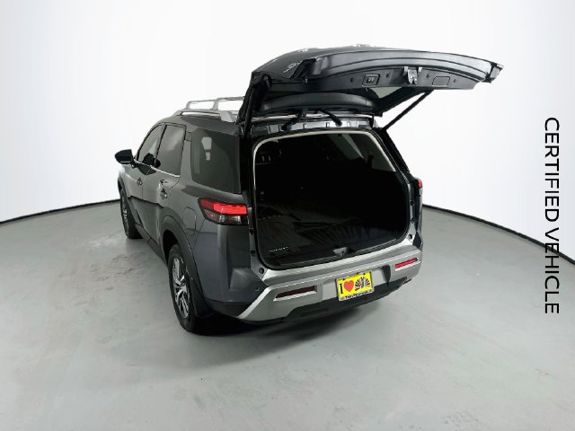 Certified 2025 Nissan Pathfinder SL AWD/4WD image 25