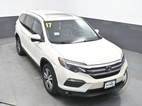 Used 2017 Honda Pilot EX-L image 18