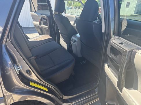 Used 2012 Toyota 4Runner SR5 w/ Convenience Pkg AWD/4WD image 13