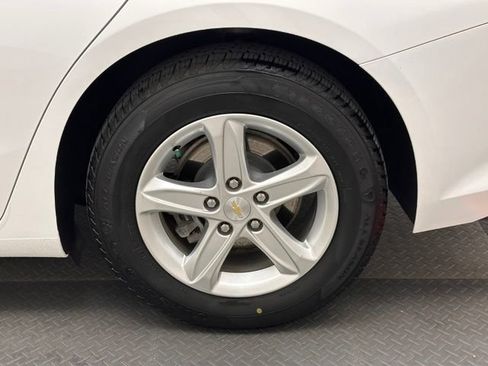 Used 2022 Chevrolet Malibu LS FWD image 21