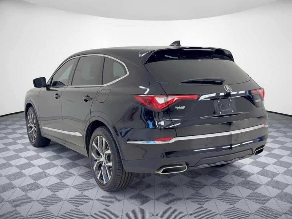 Used 2024 Acura MDX w/ Technology Package FWD image 3