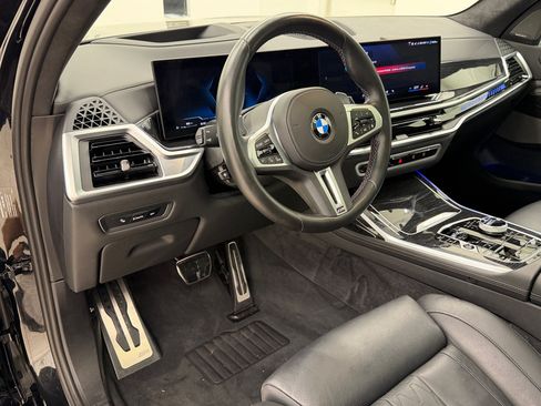 Certified 2024 BMW X7 M60i w/ Executive Package AWD/4WD image 4