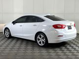 Used 2017 Chevrolet Cruze Premier image 3