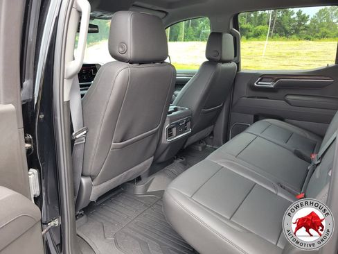 Used 2025 GMC Sierra 1500 SLT w/ SLT Premium Plus Package AWD/4WD image 14