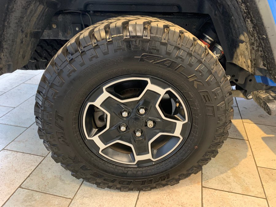 Used 2021 Jeep Gladiator Mojave AWD/4WD image 11