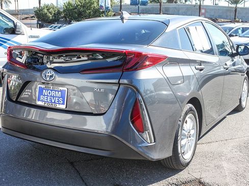 Used 2021 Toyota Prius Prime XLE image 9