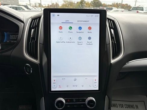 Used 2022 Ford Edge SEL w/ Sport Appearance Package image 14