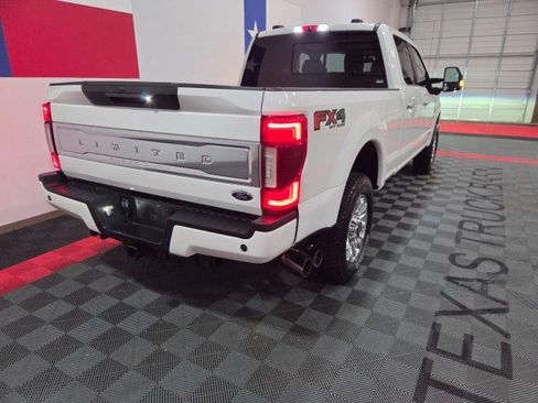 Used 2020 Ford F250 Limited w/ FX4 Off-Road Package image 26