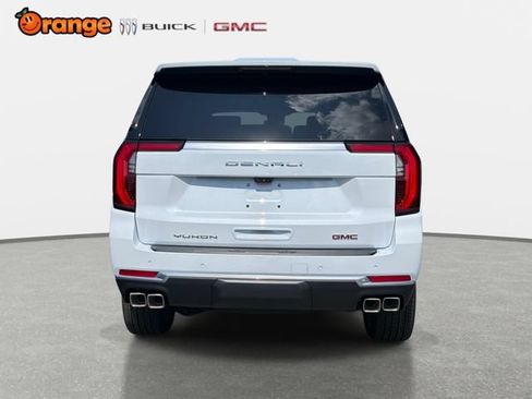 New 2026 GMC Yukon Denali w/ Denali Reserve Package AWD/4WD image 4