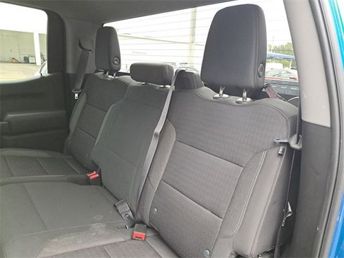 Used 2022 Chevrolet Silverado 1500 Custom image 12