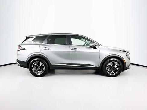 Used 2024 Kia Sportage LX image 10