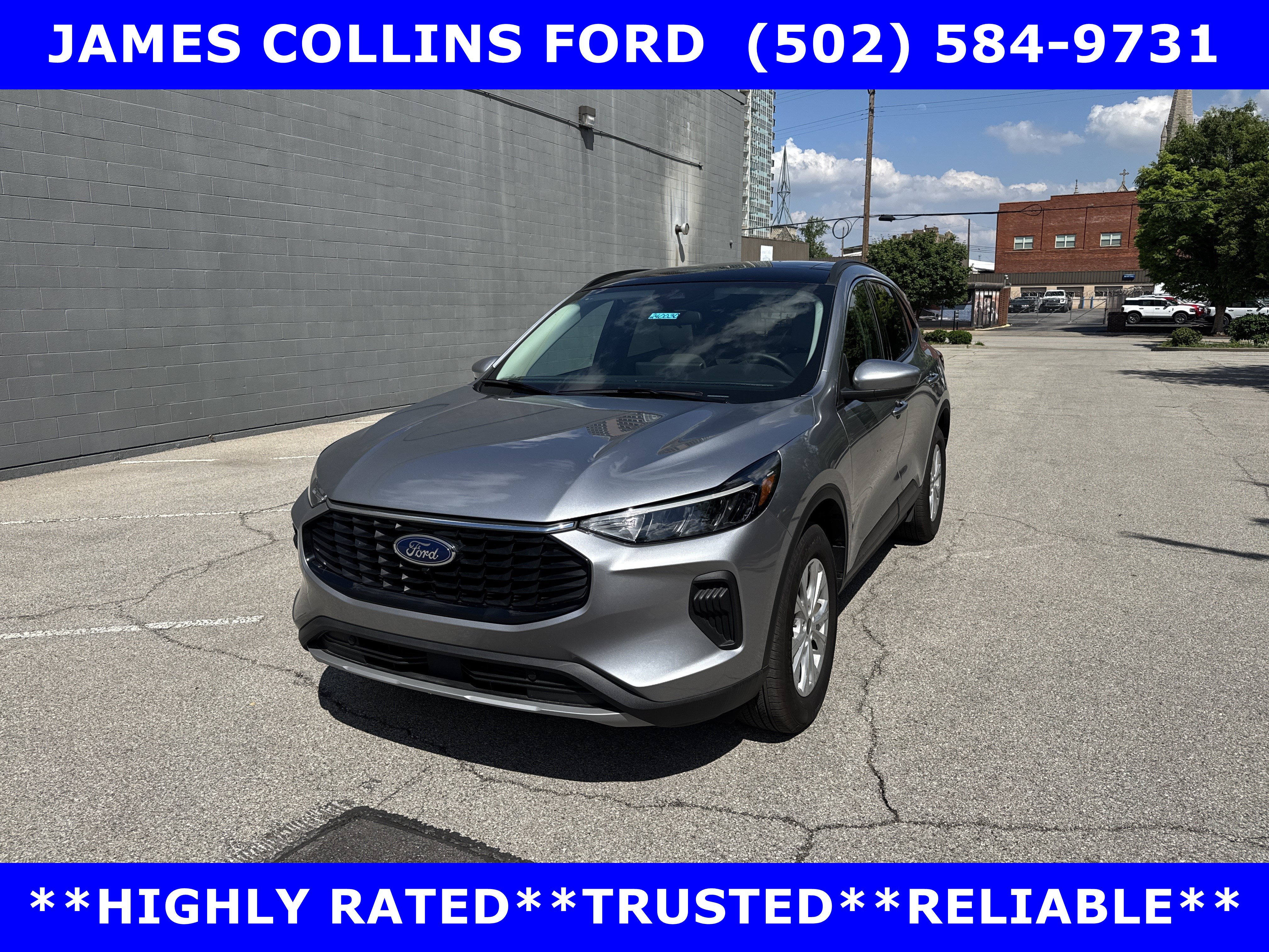 Used 2024 Ford Escape Active w/ Tech Pack #2 AWD/4WD image 4