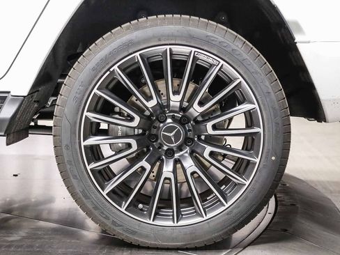 New 2026 Mercedes-Benz G 63 AMG 4MATIC image 11