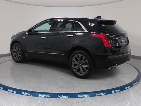 Used 2019 Cadillac XT5 Luxury w/ LPO, Black Ice Package FWD image 8
