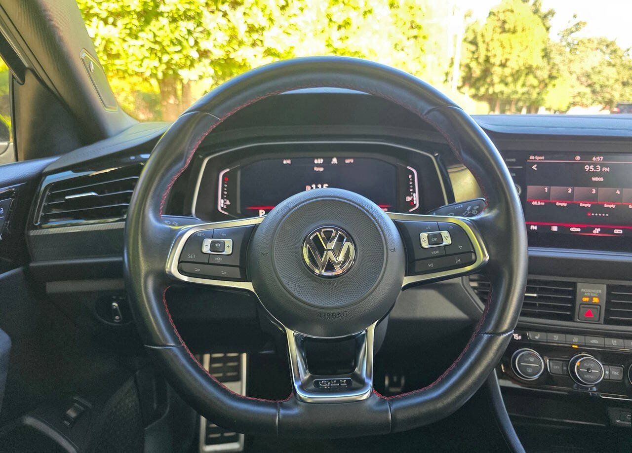 Used 2021 Volkswagen Jetta GLI FWD image 21