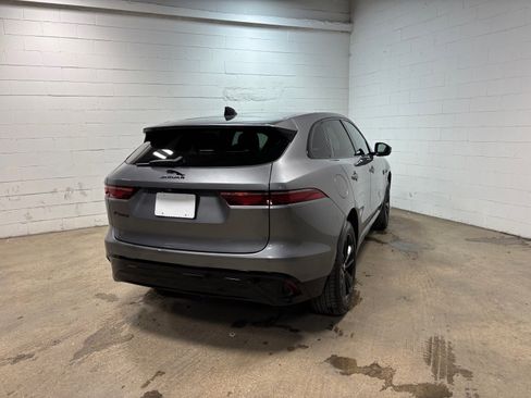 Used 2023 Jaguar F-PACE S AWD/4WD image 7