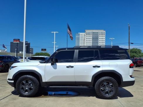 Used 2024 Lexus GX 550 AWD/4WD image 24