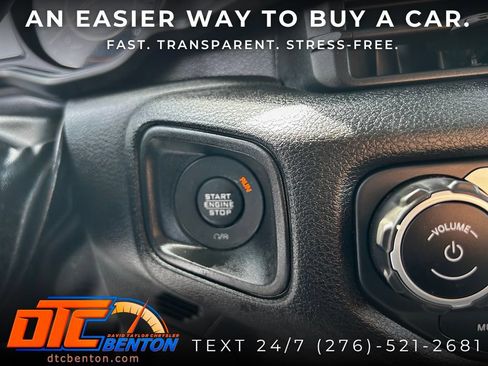 Used 2025 Jeep Wrangler Unlimited Sport AWD/4WD image 20