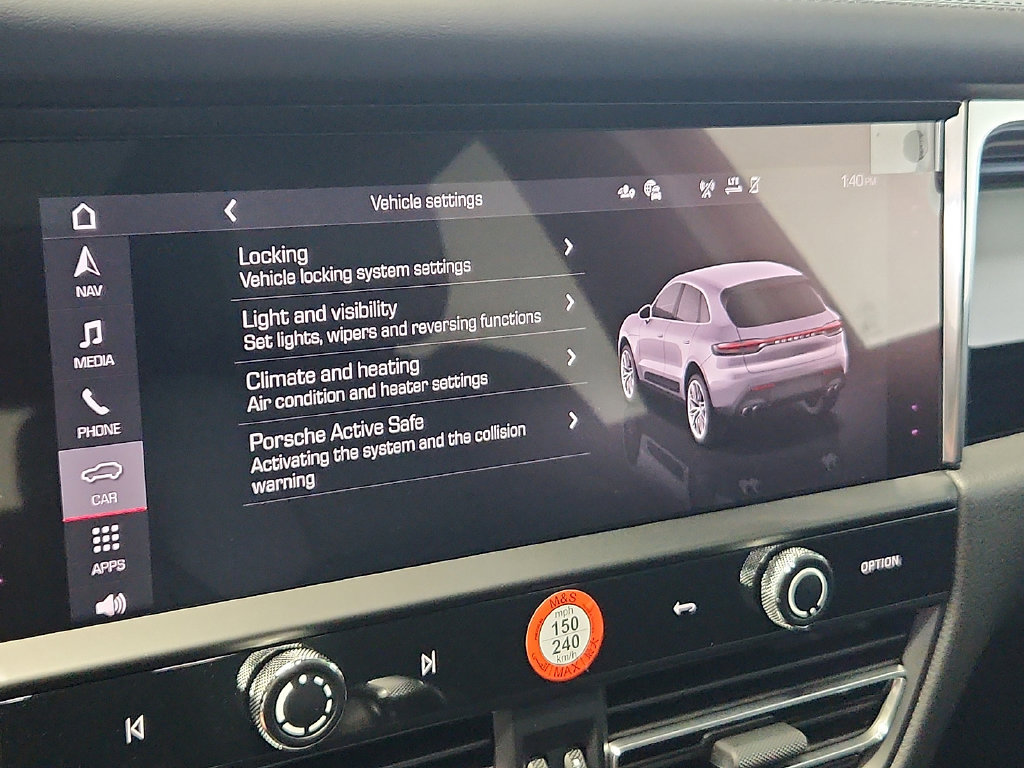 Certified 2026 Porsche Macan AWD/4WD image 27