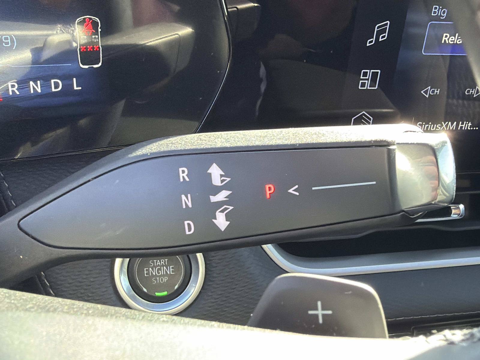Used 2025 Chevrolet Equinox LT w/ Safety and Technology Package FWD image 26