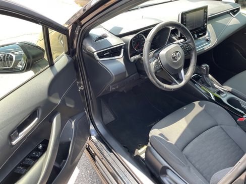 Used 2020 Toyota Corolla SE FWD image 8