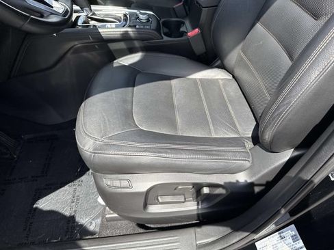 Used 2022 MAZDA CX-5 AWD 2.5 S w/ Premium Package image 15
