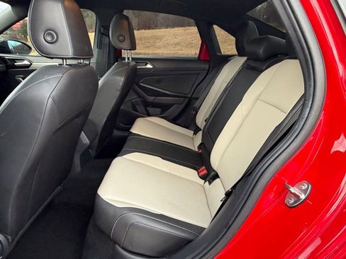 Used 2019 Volkswagen Jetta S image 24