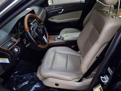 Used 2013 Mercedes-Benz E 350 Sedan image 14