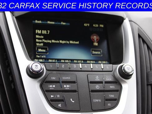 Used 2017 Chevrolet Equinox LS image 32