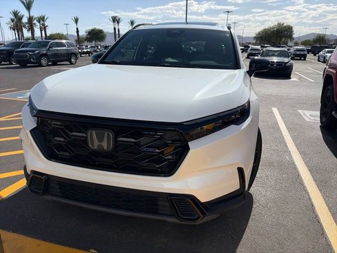 Used 2023 Honda CR-V Sport image 2