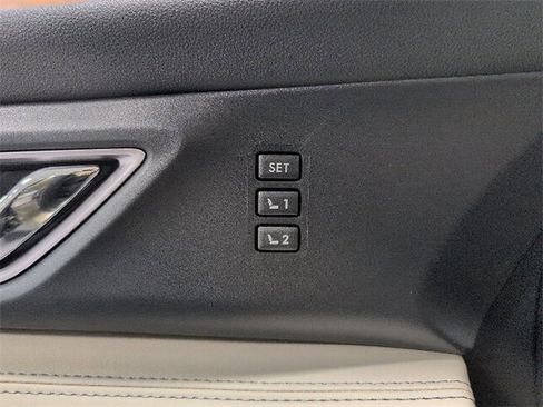 New 2025 Subaru Ascent Limited image 25