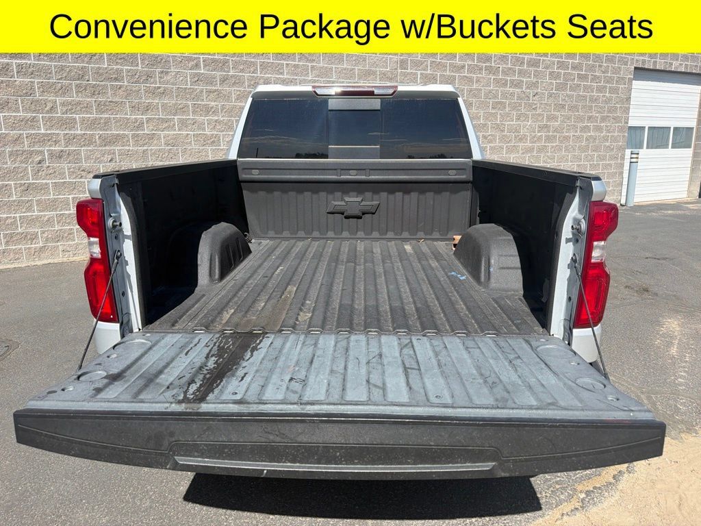 Used 2021 Chevrolet Silverado 1500 LT Trail Boss AWD/4WD image 9