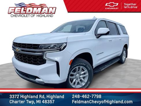 Used 2023 Chevrolet Suburban LS image 1