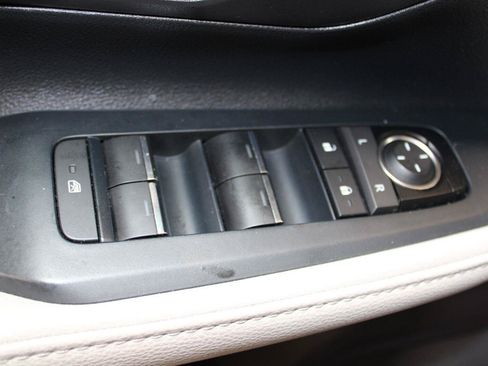 Certified 2024 Toyota Grand Highlander AWD image 49