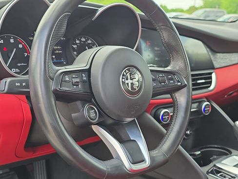 Used 2021 Alfa Romeo Giulia Sprint w/ Active Assist 1 Package image 14
