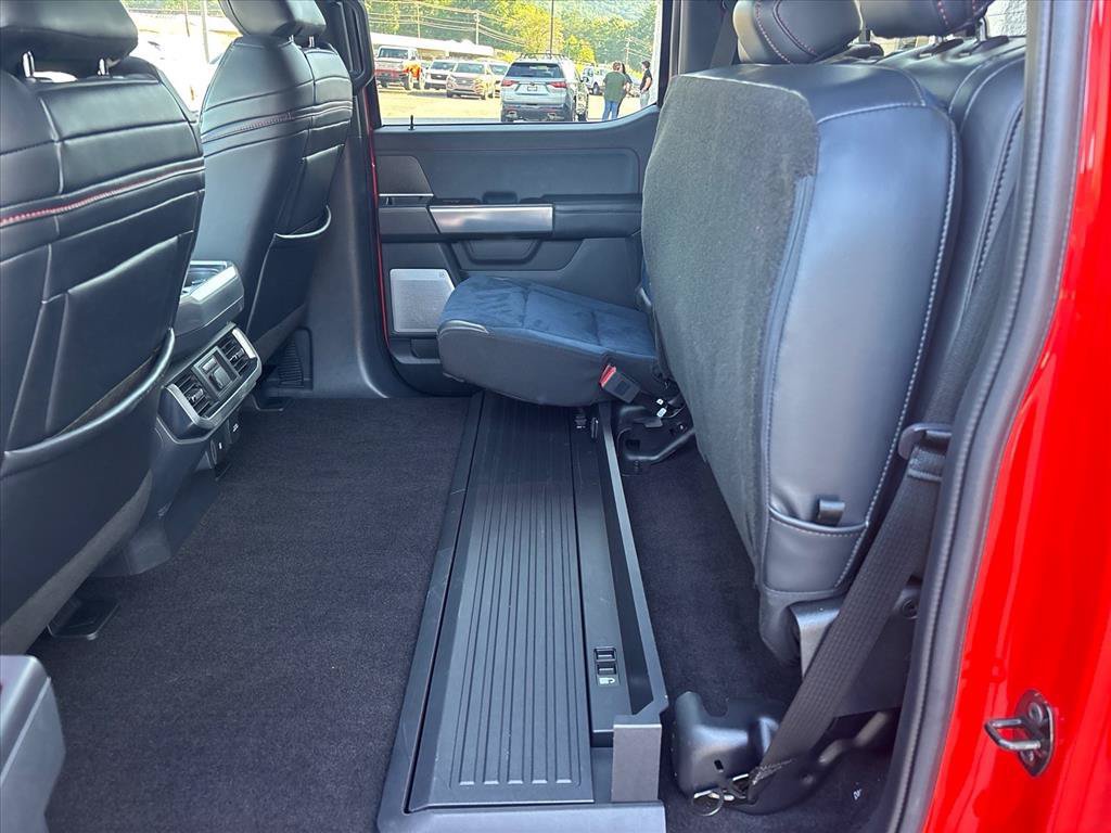 Used 2022 Ford F150 Raptor w/ Raptor 37 Performance Package AWD/4WD image 12