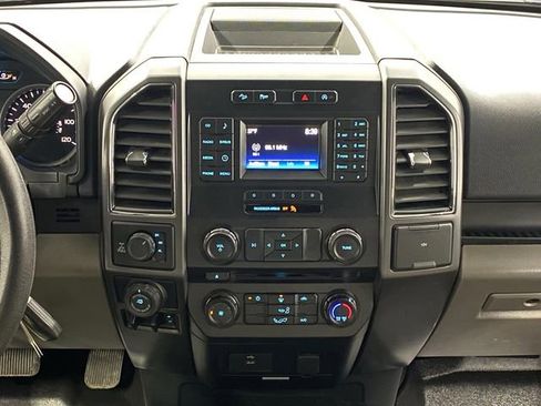 Used 2017 Ford F150 XLT w/ Trailer Tow Package image 7