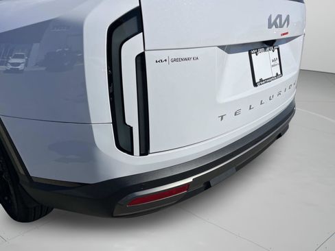 New 2027 Kia Telluride LX FWD image 10