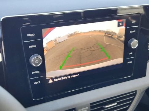 New 2026 Volkswagen Jetta SE FWD image 20