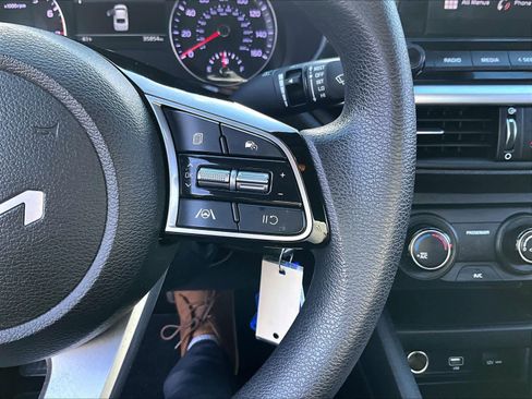 Used 2023 Kia Forte LXS w/ LXS Technology Package image 23