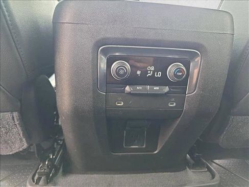 Used 2021 Chevrolet Tahoe LT image 6