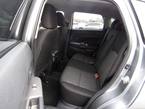 Used 2020 Mitsubishi Outlander Sport SE image 19