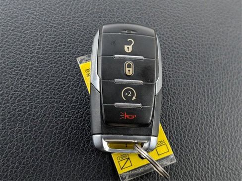 Used 2024 RAM 1500 Laramie image 33