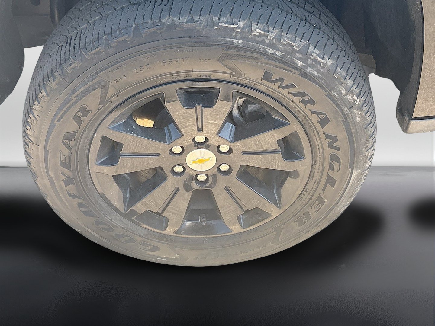 Used 2022 Chevrolet Colorado LT w/ LT Convenience Package AWD/4WD image 26