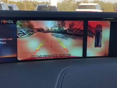 New 2026 Lincoln Nautilus Premier image 16