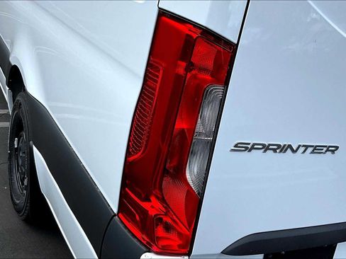 New 2025 Mercedes-Benz Sprinter 2500 image 14
