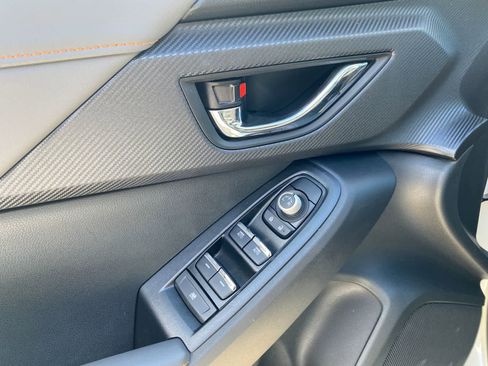 New 2026 Subaru Crosstrek 2.5i Limited w/ Crosstrek Mirror Package image 14