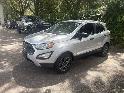 Used 2020 Ford EcoSport S FWD image 2