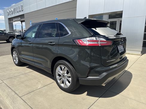 Used 2024 Ford Edge Titanium AWD/4WD image 3